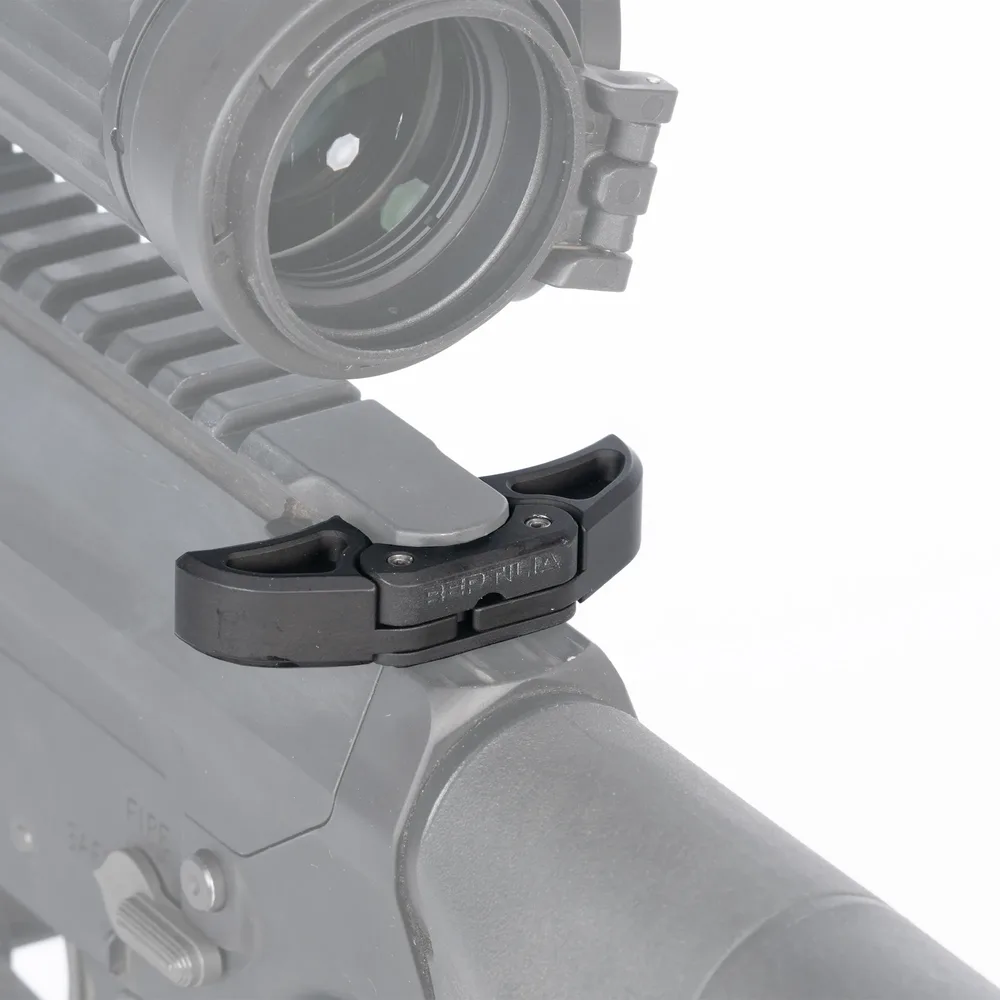 PULLER – AR10 CHARGING HANDLE